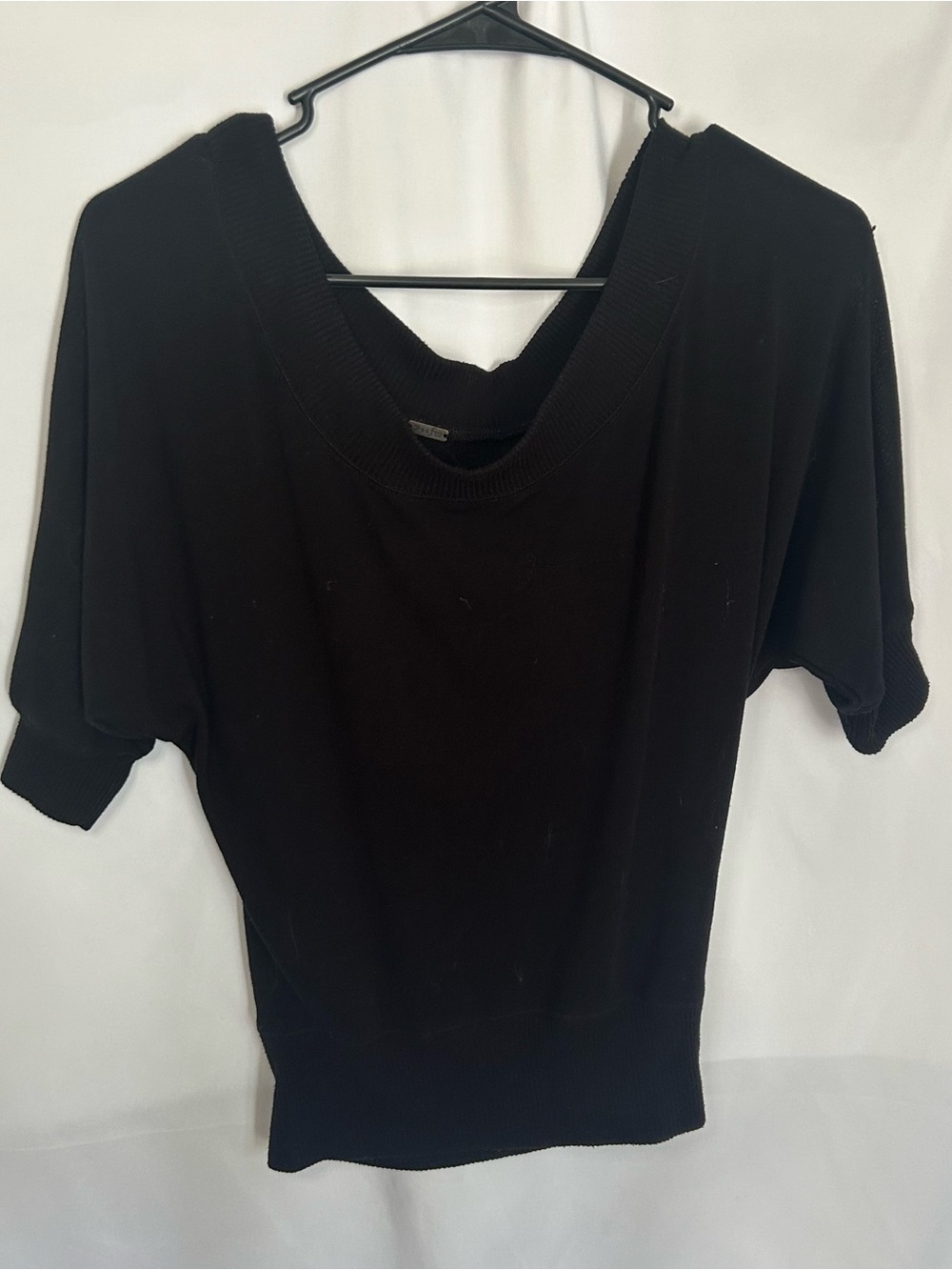 Y2K Poof batwing Women's Black Short-Sleeve Knit Top